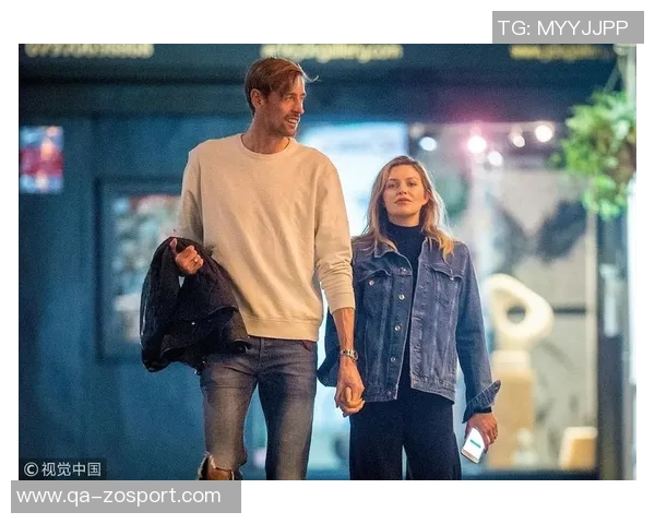 克劳奇分享家庭趣事：为妻子选礼物无能女儿因女足热爱足球