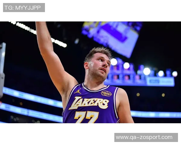 东契奇与格莱姆斯赛后互动频繁哈里森交易引发关注