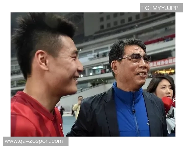 徐根宝高龄仍陪伴U20球员为他们付出辛劳感动球员心声