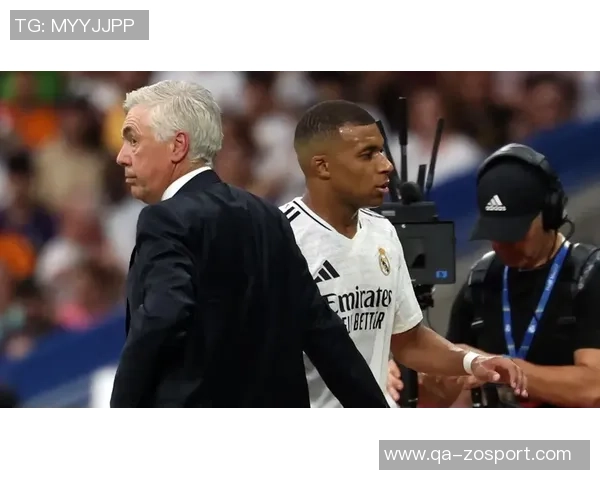 维尼修斯与阿隆索意见不合姆巴佩等人力挺居莱尔形成两派对立